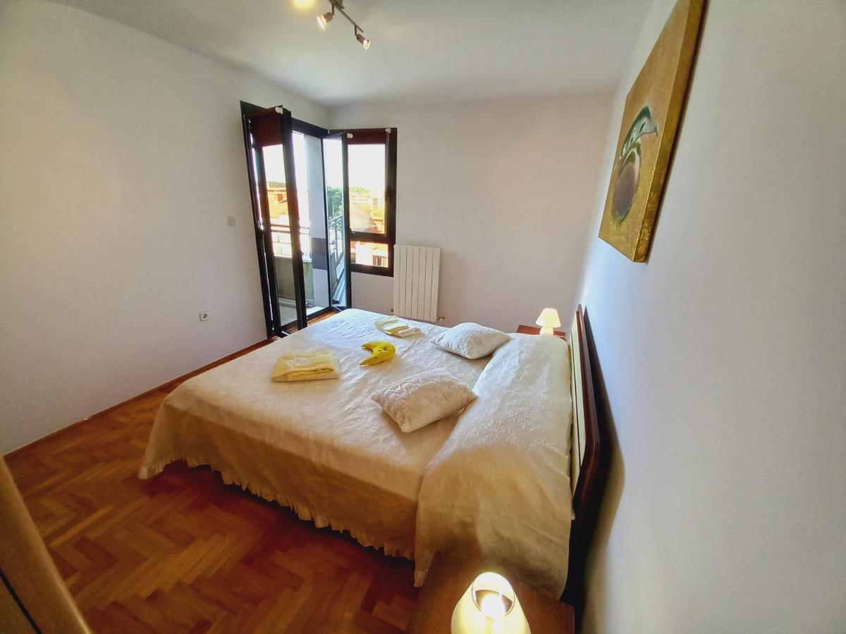 Iva Apartman Pula Exteriör bild