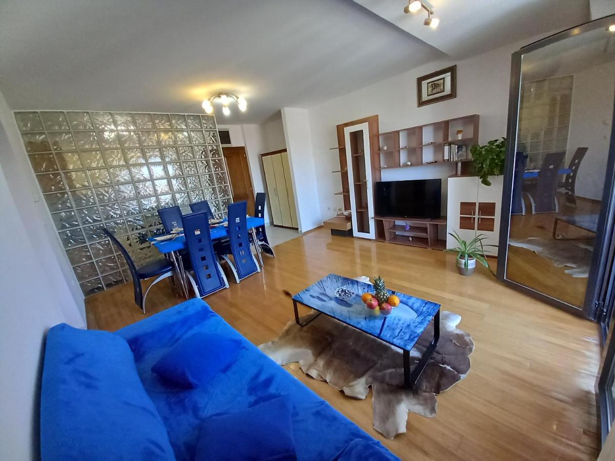 Iva Apartman Pula Exteriör bild