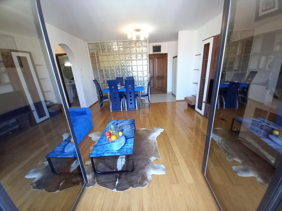 Iva Apartman Pula Exteriör bild