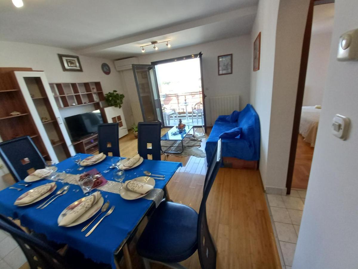 Iva Apartman Pula Exteriör bild
