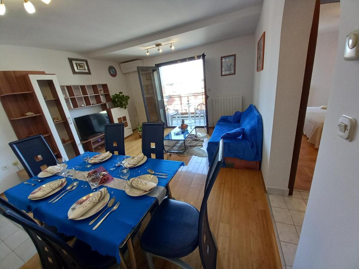 Iva Apartman Pula Exteriör bild
