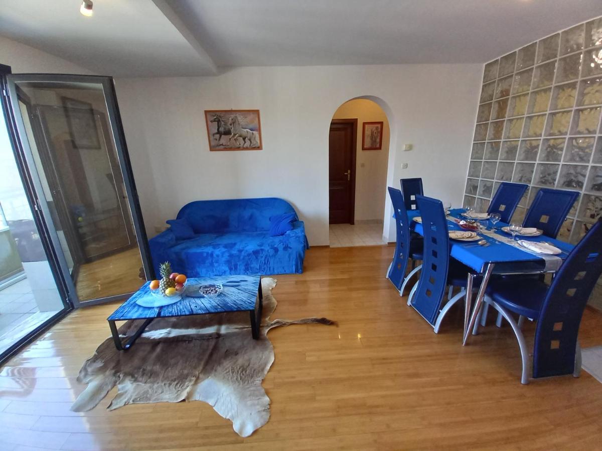 Iva Apartman Pula Exteriör bild